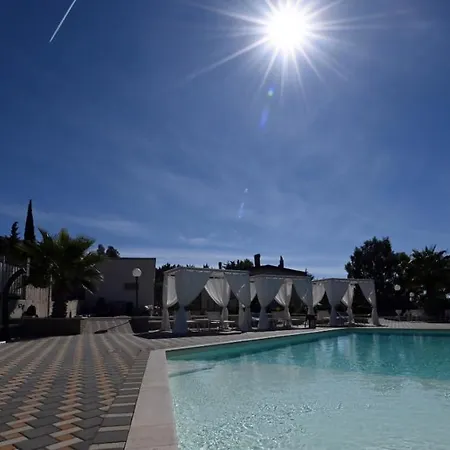 Eden Sassi Bed & Breakfast 2*