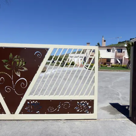 Eden Sassi 4* Матера