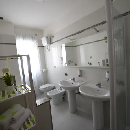 Eden Sassi Матера