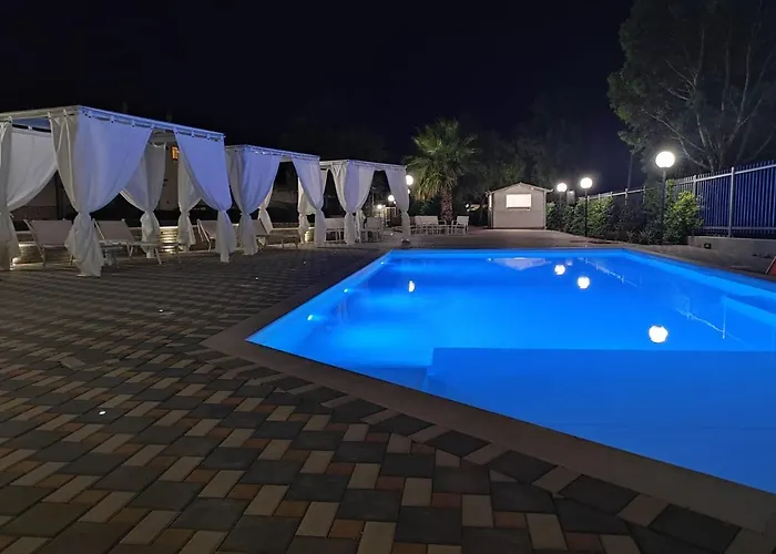 Bed & Breakfast Eden Sassi 4*