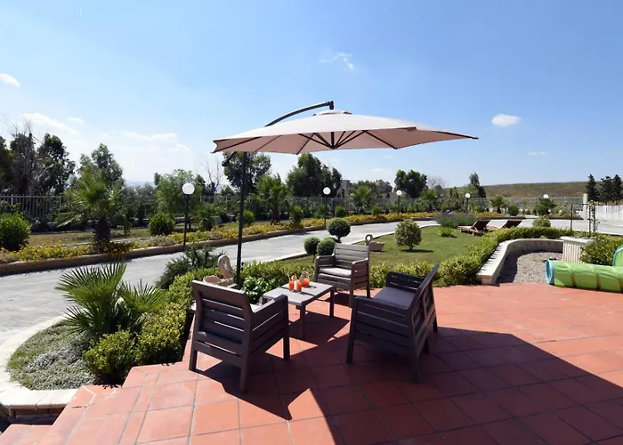 Eden Sassi Bed & Breakfast